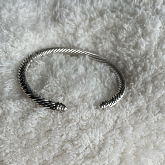 David Yurman Cable Bracelet Silver with Pavè Diamonds - Picture 2 of 6